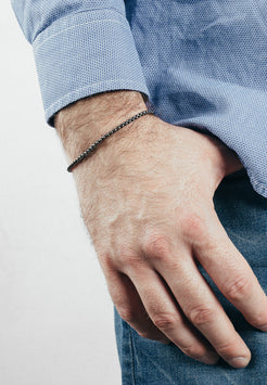 AK-B-BAC-05-Akitsune-Baca-Chain-Bracelet-3mm-Antique-Silver-Box-Model