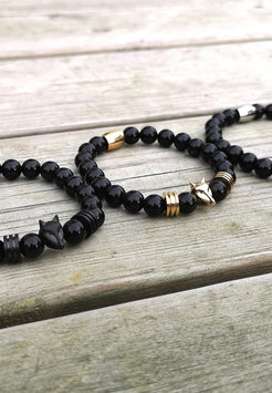 AK-B-OBS-0X-Akitsune-Obsidian-Beaded-Bracelet-Fox-Collection-Mood