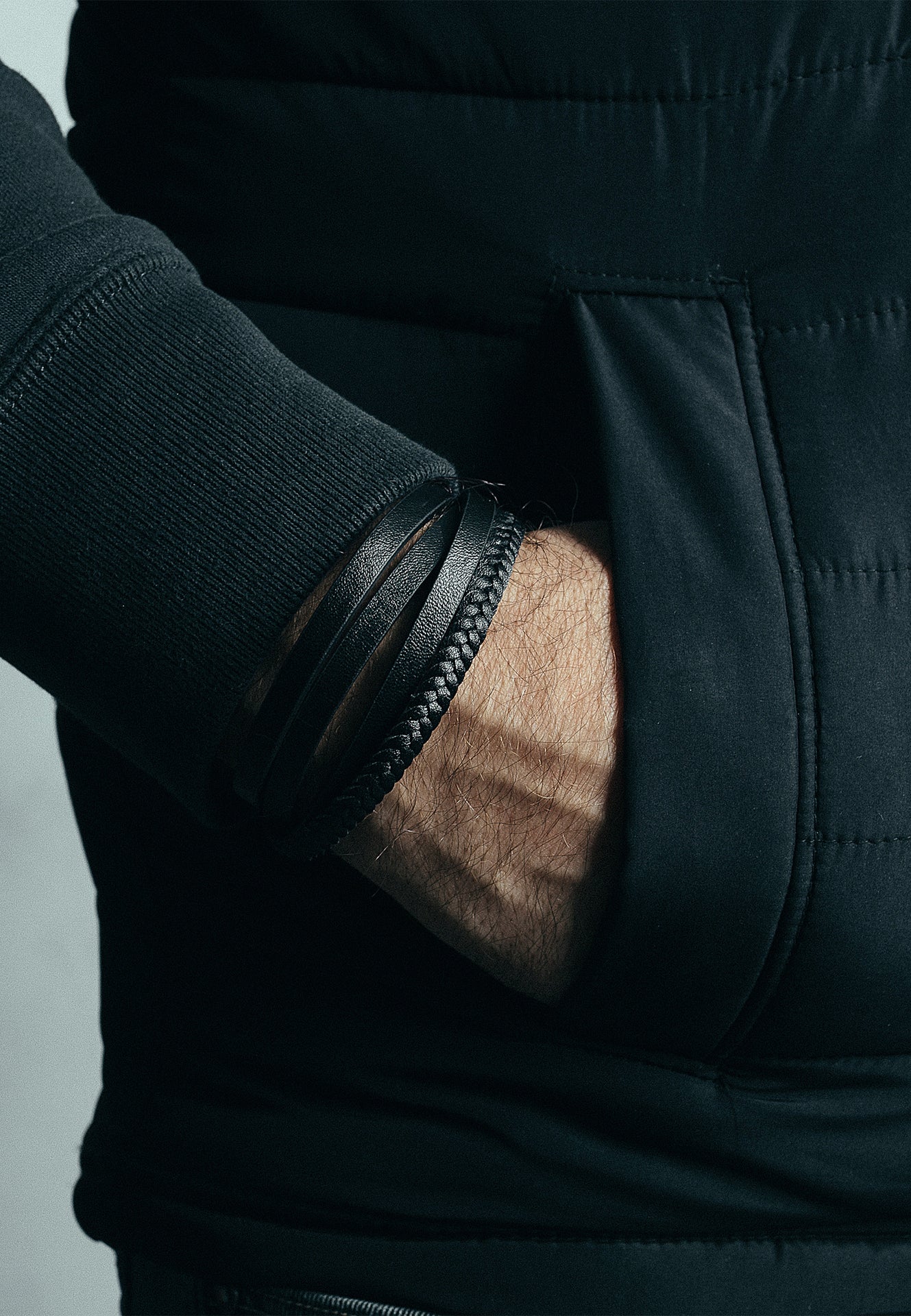 AK-B-PAT-01-Akitsune-Pathfinder-Synthetic-Leather-Bracelet-Matte-Black-Black-Model-4