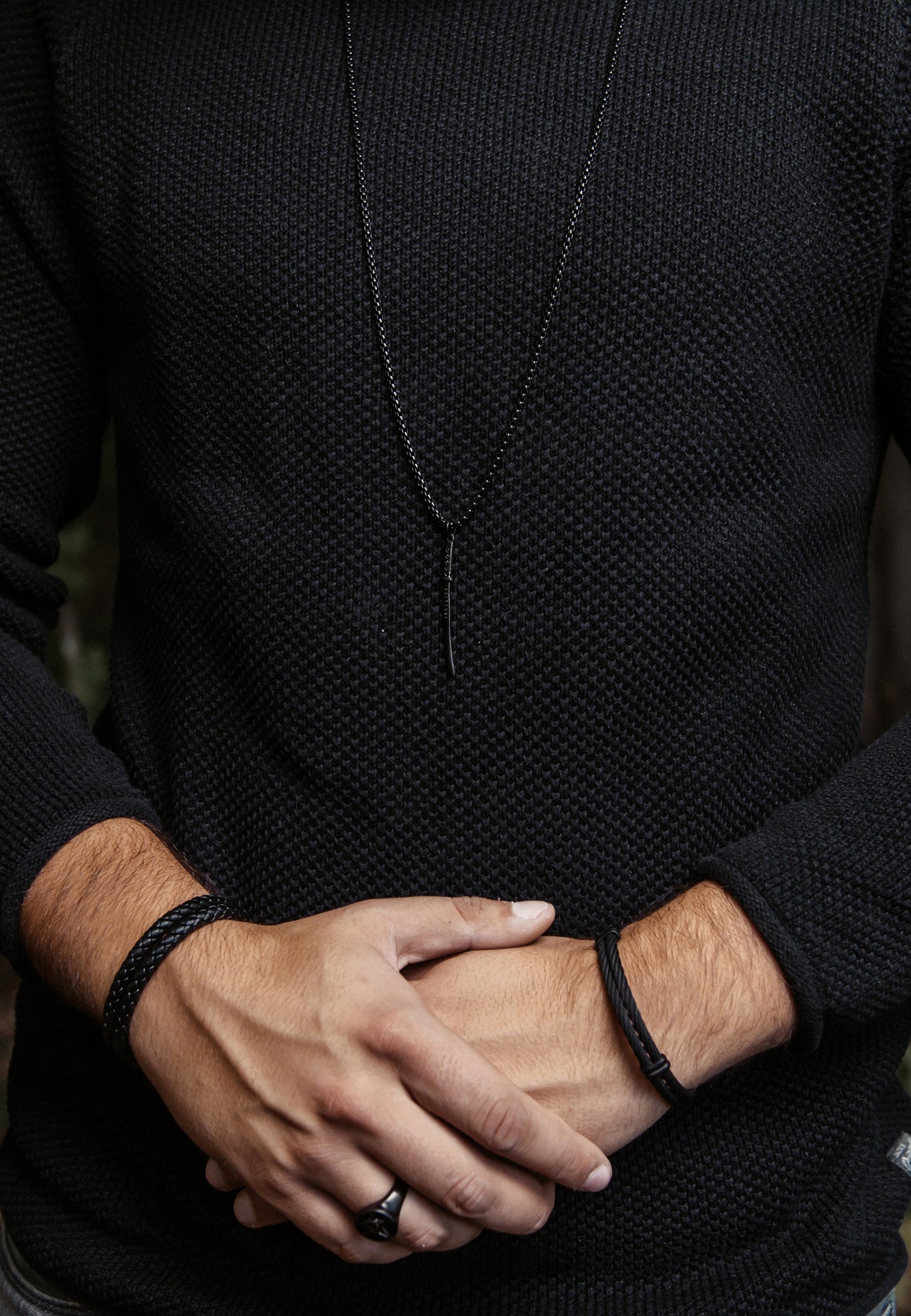 AK-PEN-GLA-01-Akitsune-Gladius-Pendant-Kantana-Black-Mood-SwordVPeOnxJkGWDfi