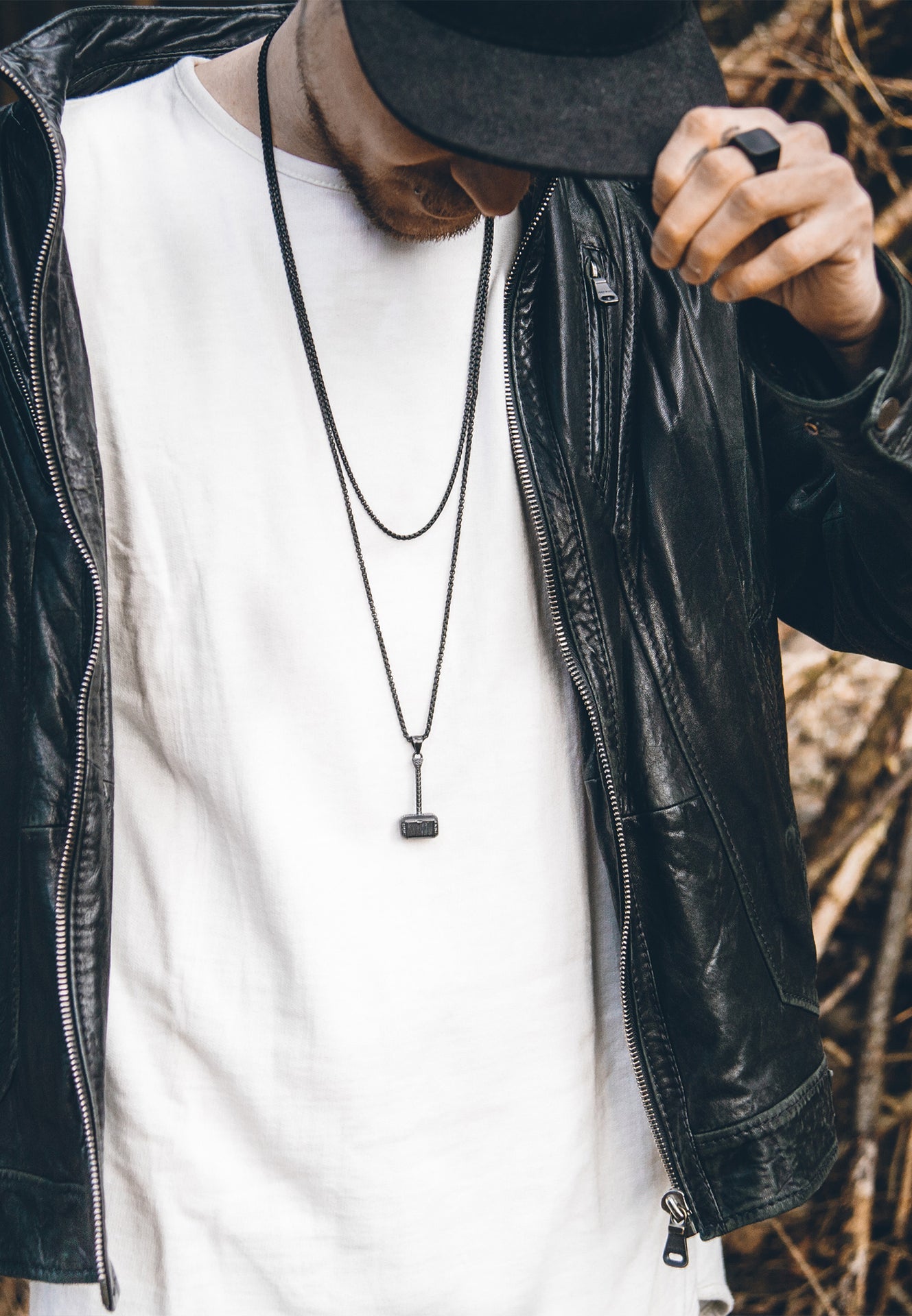 AK-PEN-MAL-01-Akitsune-Malleum-Hammer-Pendant-Necklace-Matte-Black-Mj-lnir-Model-2