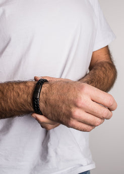 Akitsune-Adeptus-Leather-Bracelet-Black-Black-Mens-Model-2