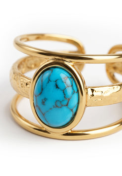 Akitsune Alina ring in gold tone, detail view