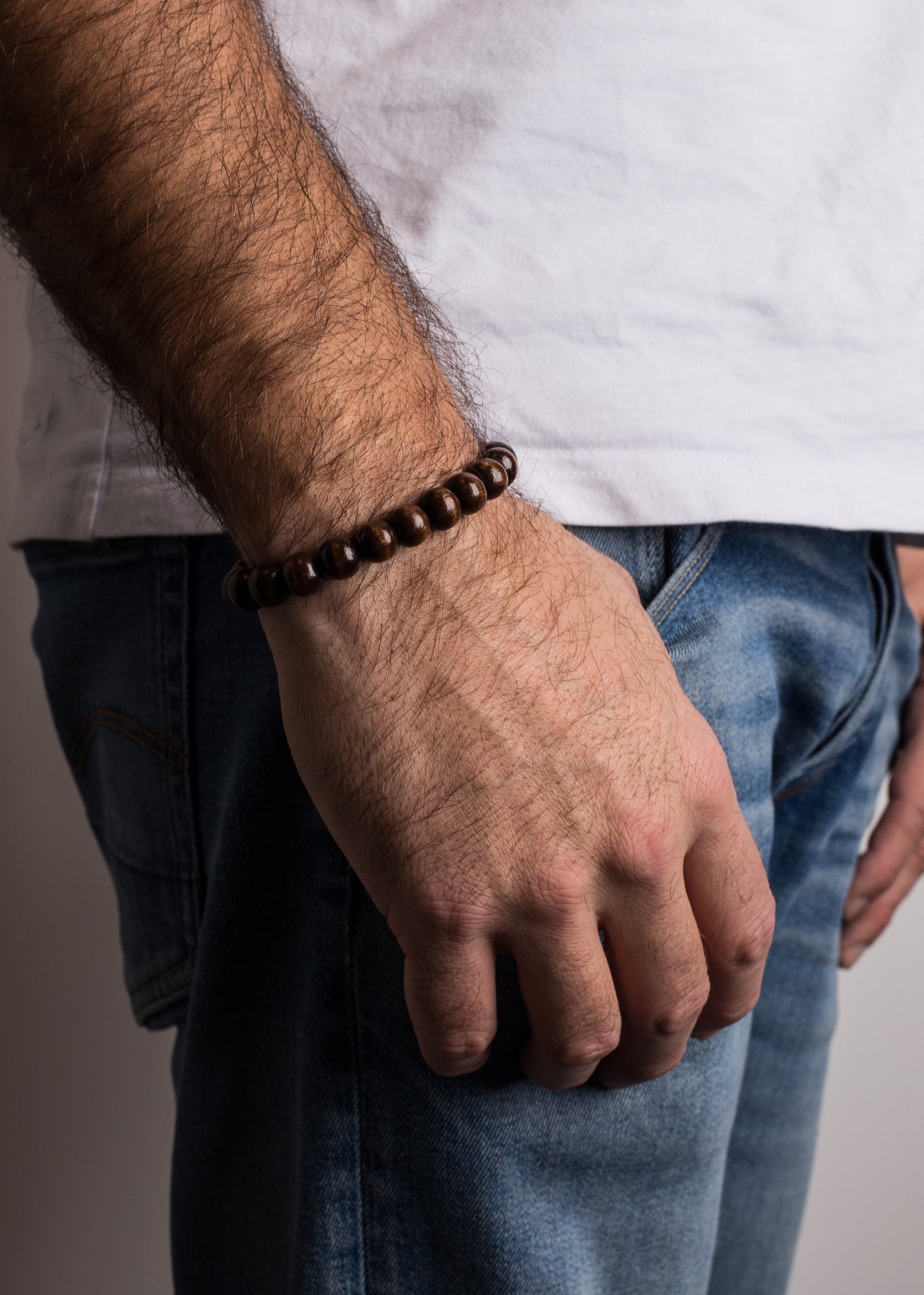 Akitsune-Artem-Wood-Bracelet-Silver-Brown-Model