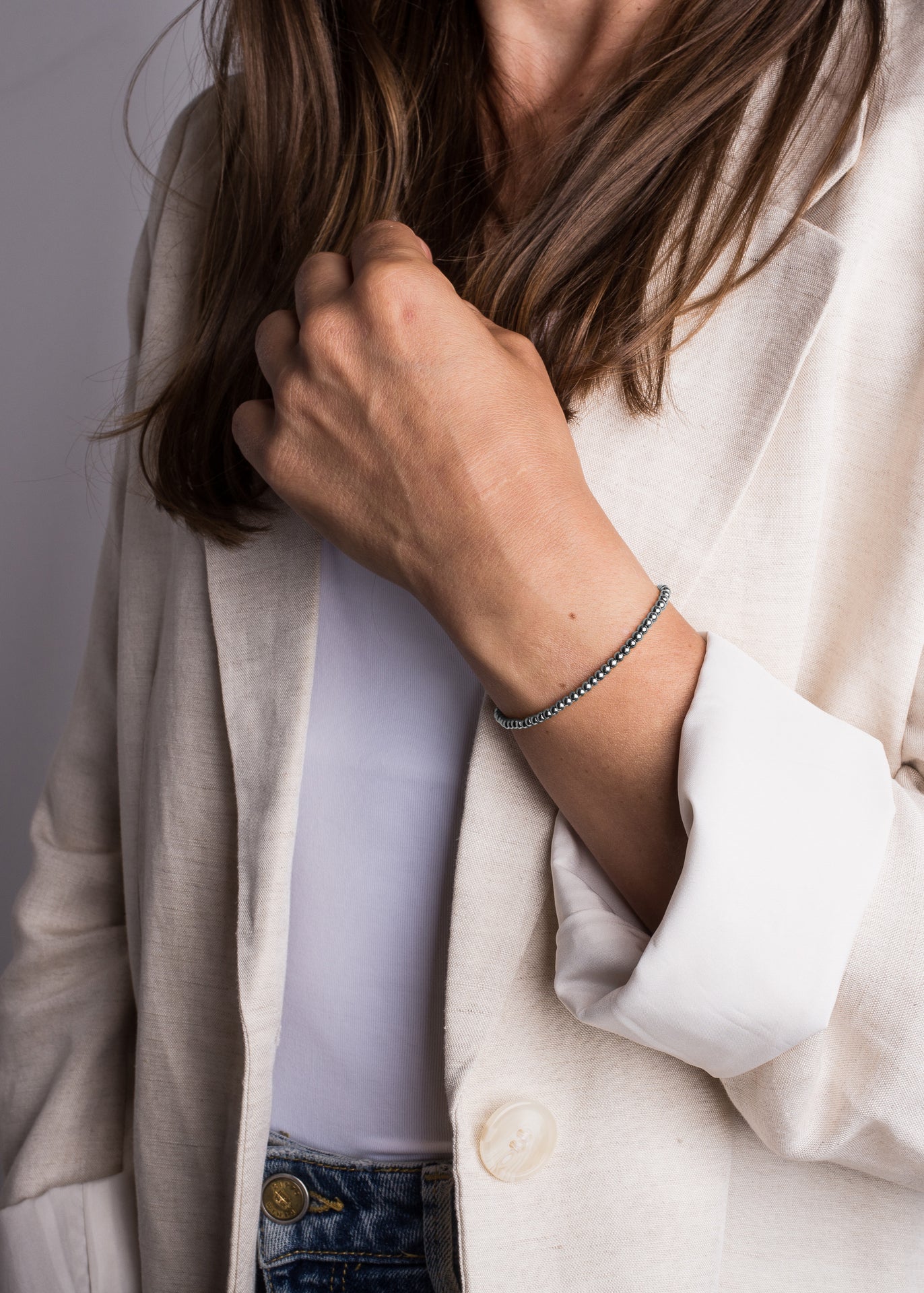 Akitsune-Delight-Bracelet-Silver-Model-3