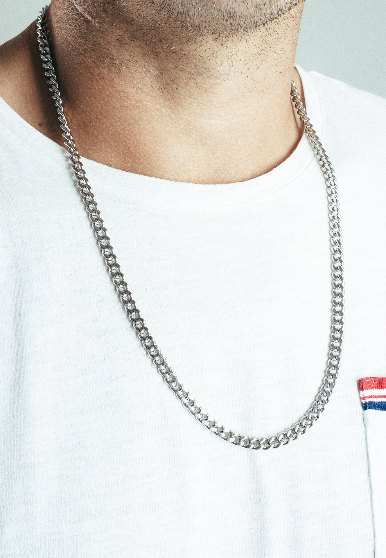 Akitsune-Fibra-Chain-70cm-6mm-Silver-Model