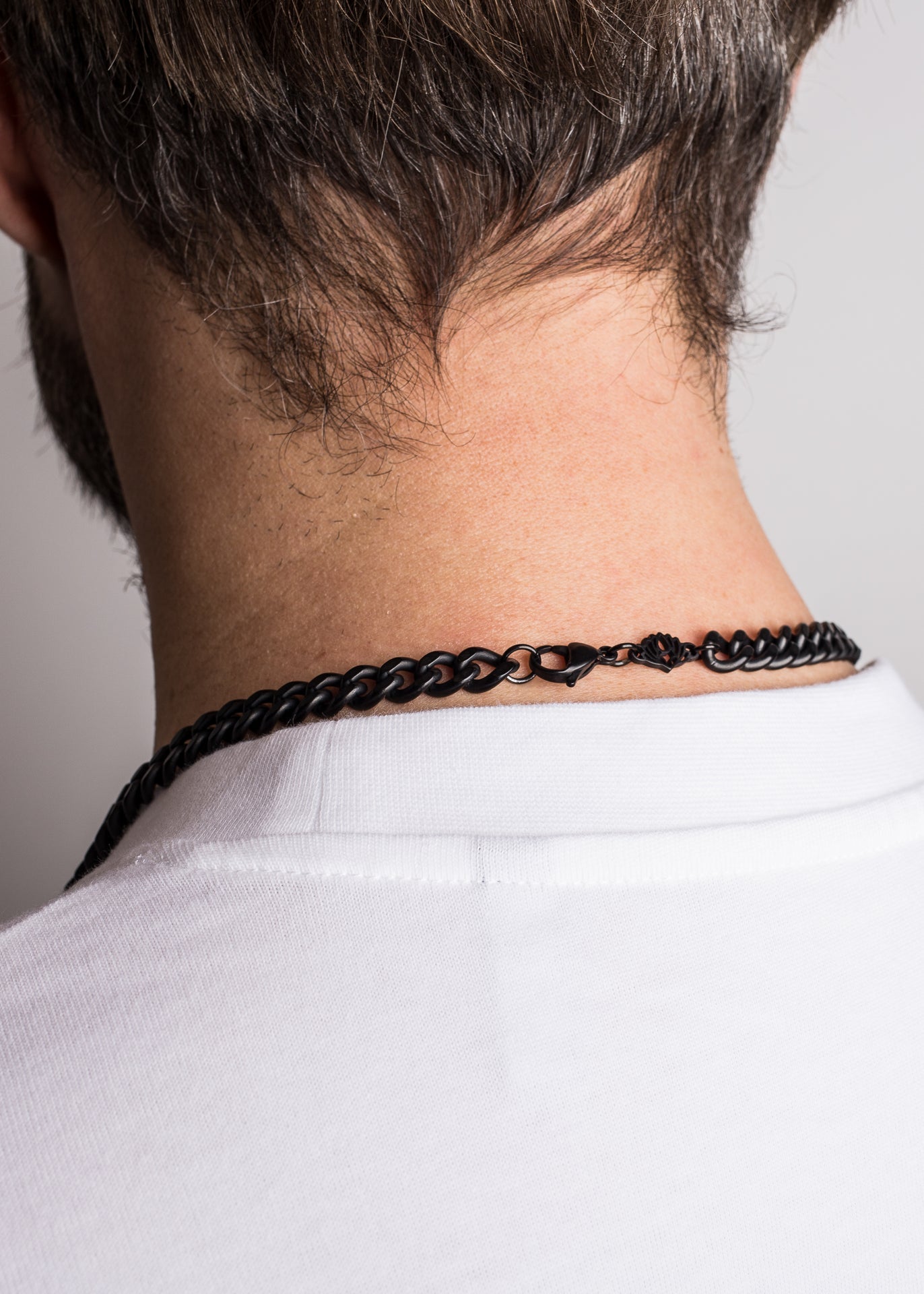 Akitsune-Fibra-Chain-9mm-Matte-Black-Full-1