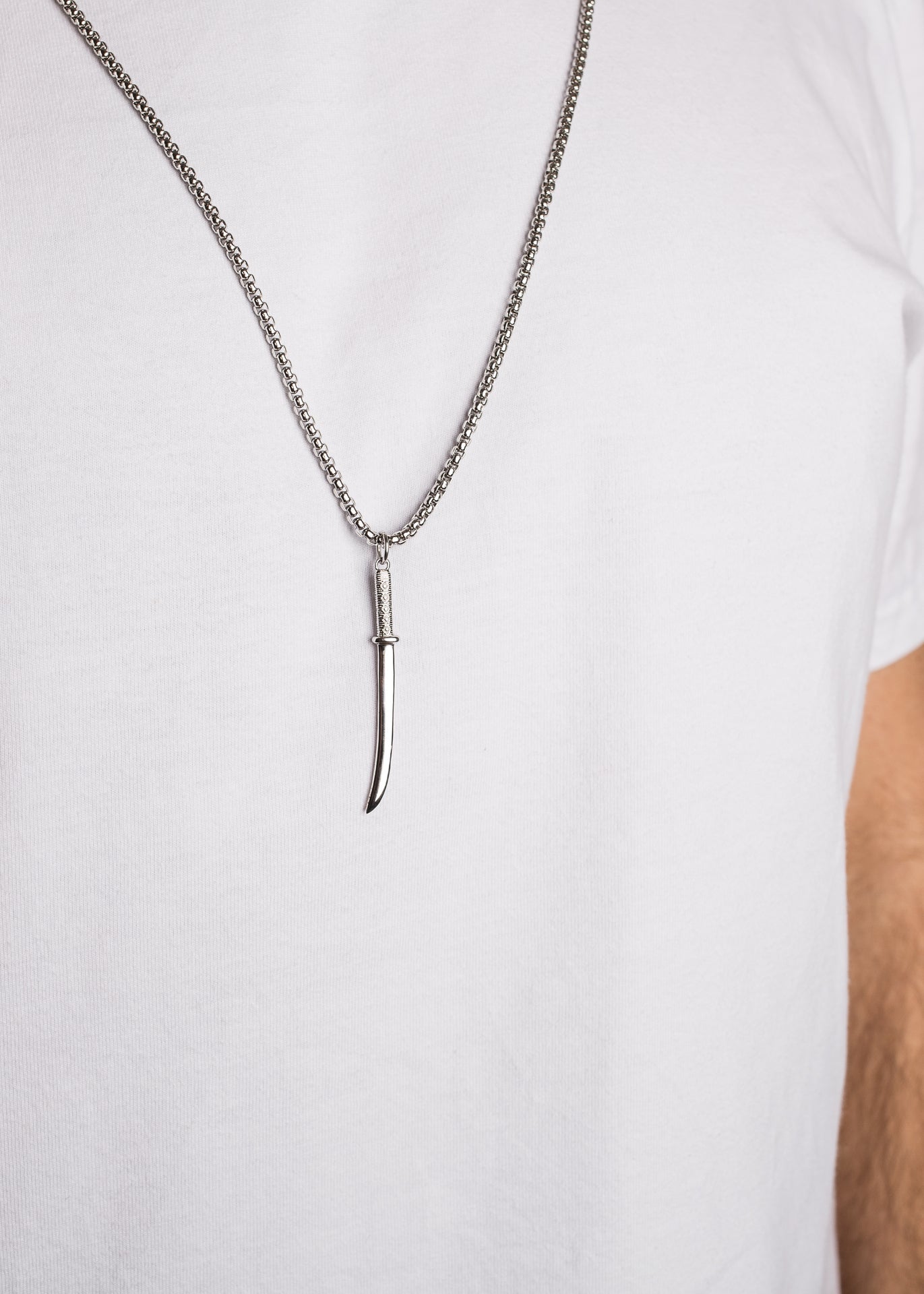 Akitsune-Gladius-Pendant-Katana-Silver-Model-1