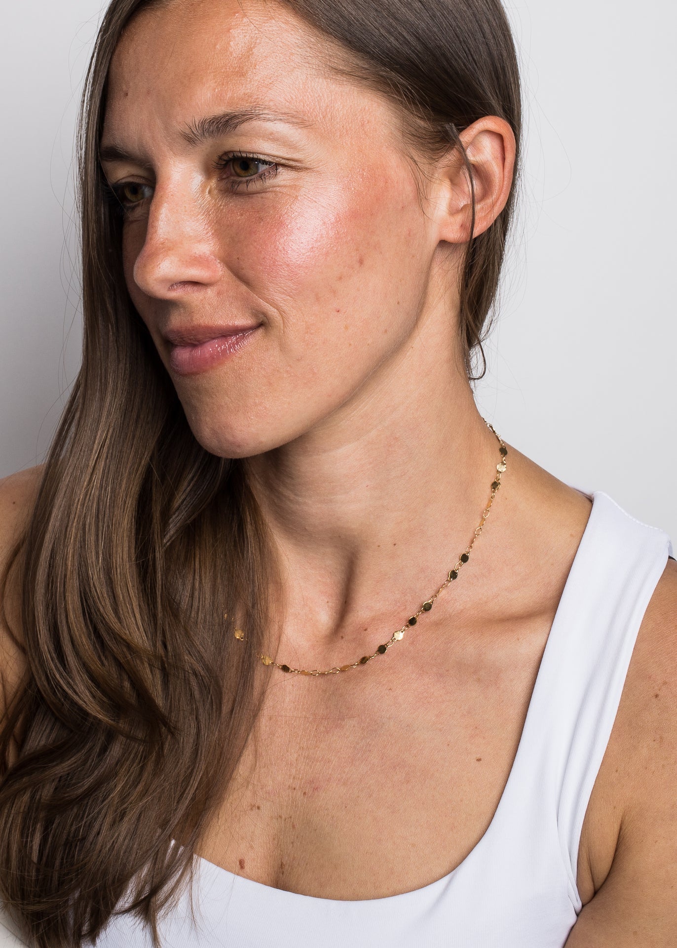 Akitsune-Grace-Necklace-Gold-Model-1