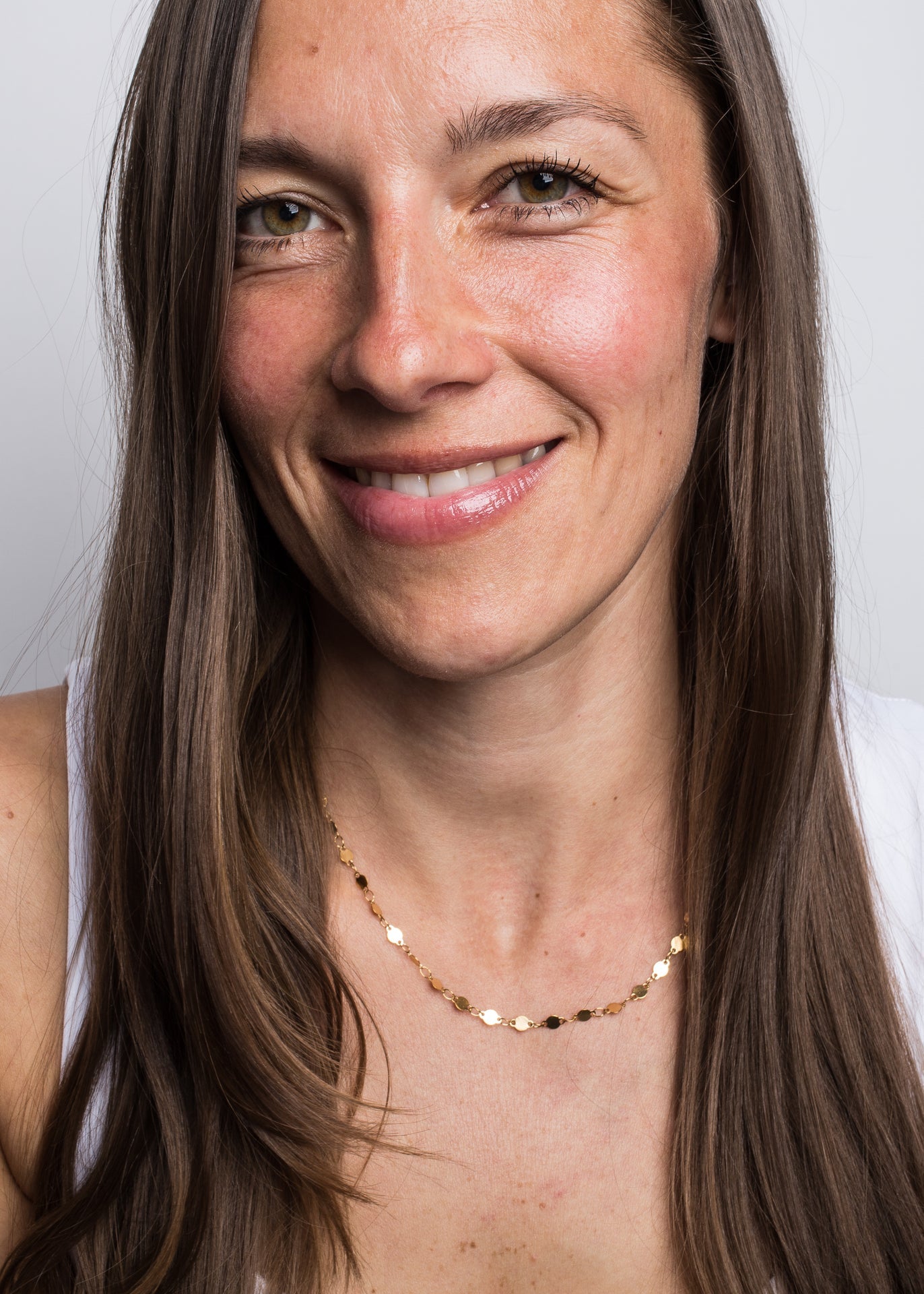 Akitsune-Grace-Necklace-Gold-Model-2