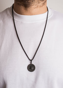 Akitsune-Imperator-Pendant-Necklace-Matte-Black-70cm-Lion-Mens-Model