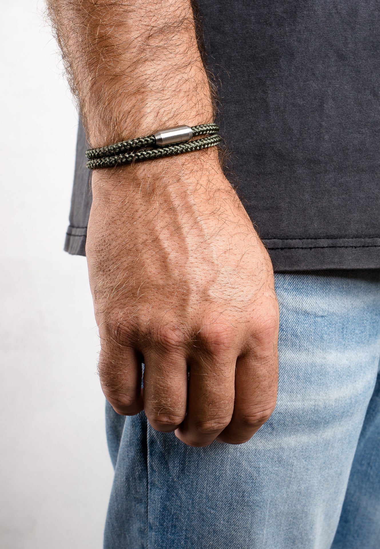 Akitsune-Mare-Nylon-Bracelet-Matte-Silver-Olive-Model