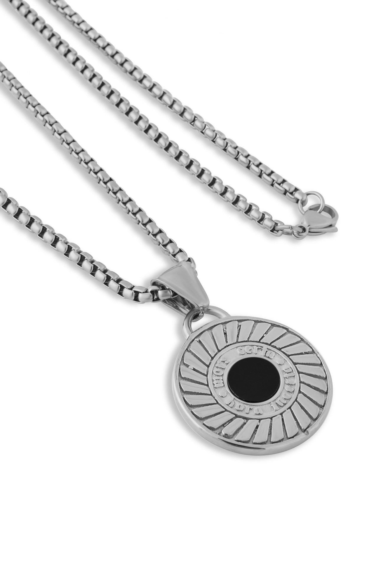 Akitsune-Mortis-Pendant-Silver-Medival-Front-Flat