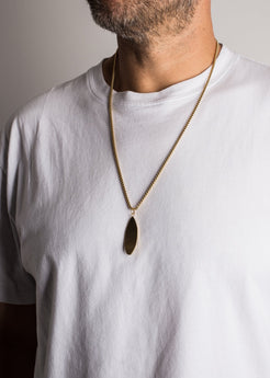 Akitsune-Nalu-Surf-Board-Pendant-Necklace-Matte-Gold-5