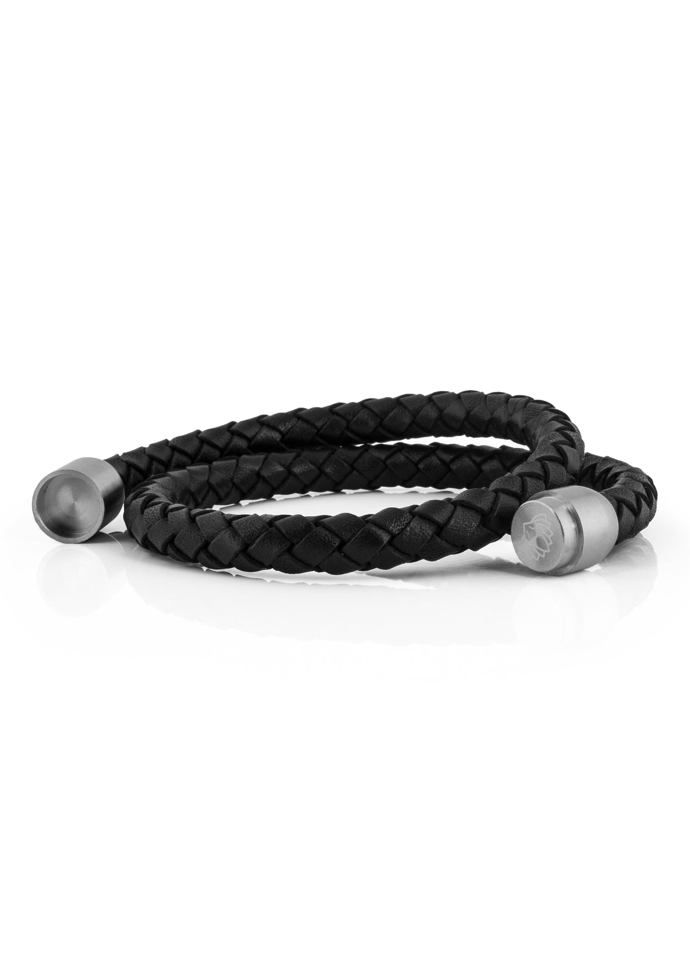 Akitsune-Navis-Leather-Bracelet-Silver-Black-1