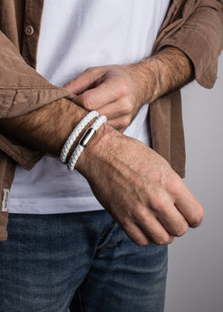 Akitsune-Navis-Leather-Bracelet-Silver-White-8