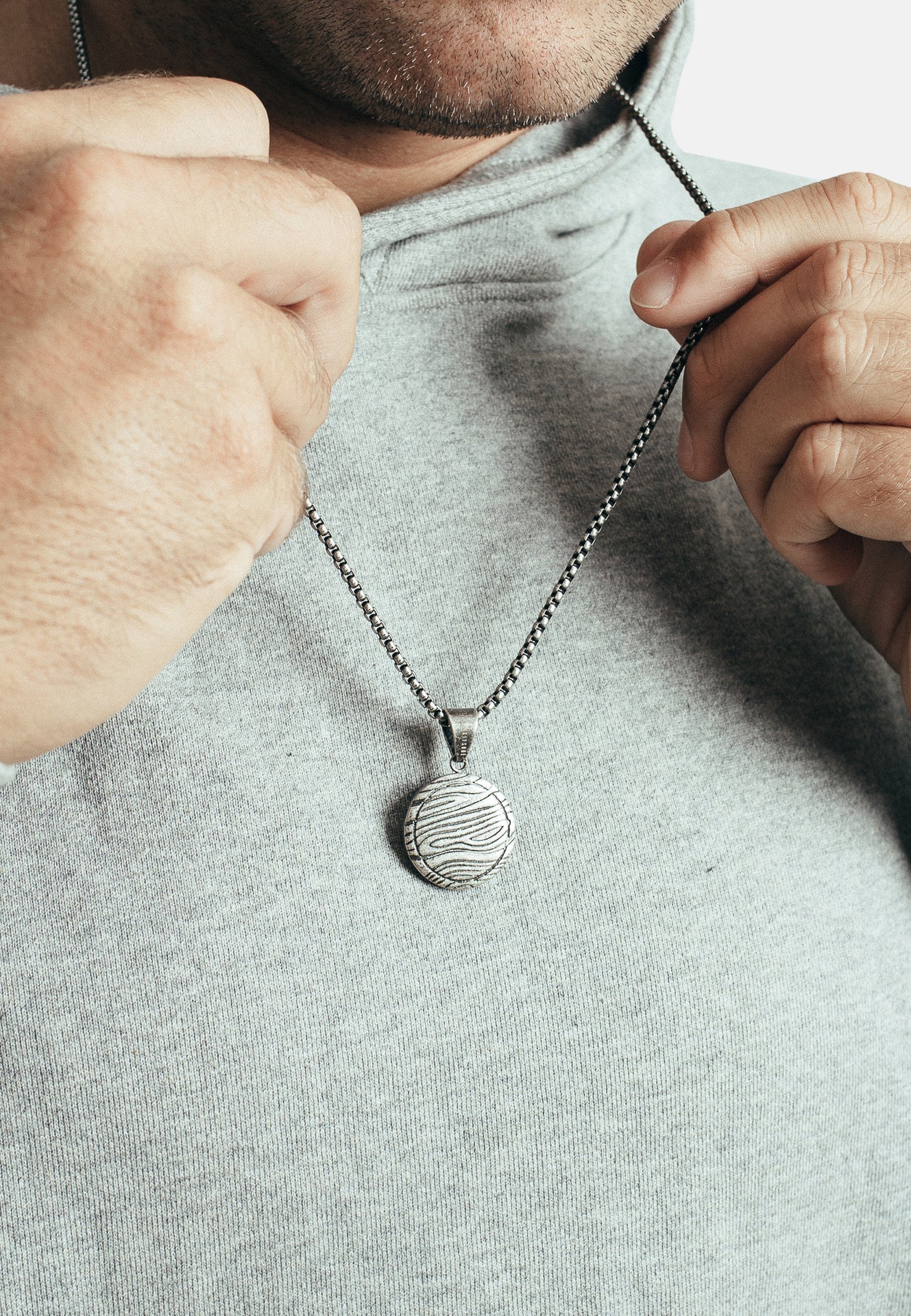 Akitsune-Orbis-Pendant-Necklace-Antique-Silver-Damscus-Earth-Model