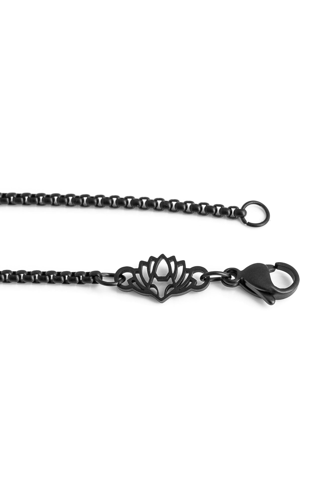 Akitsune-Pearl-Necklace-Chain-Matte-Black-2mm-Lobster-Clasp-Detail