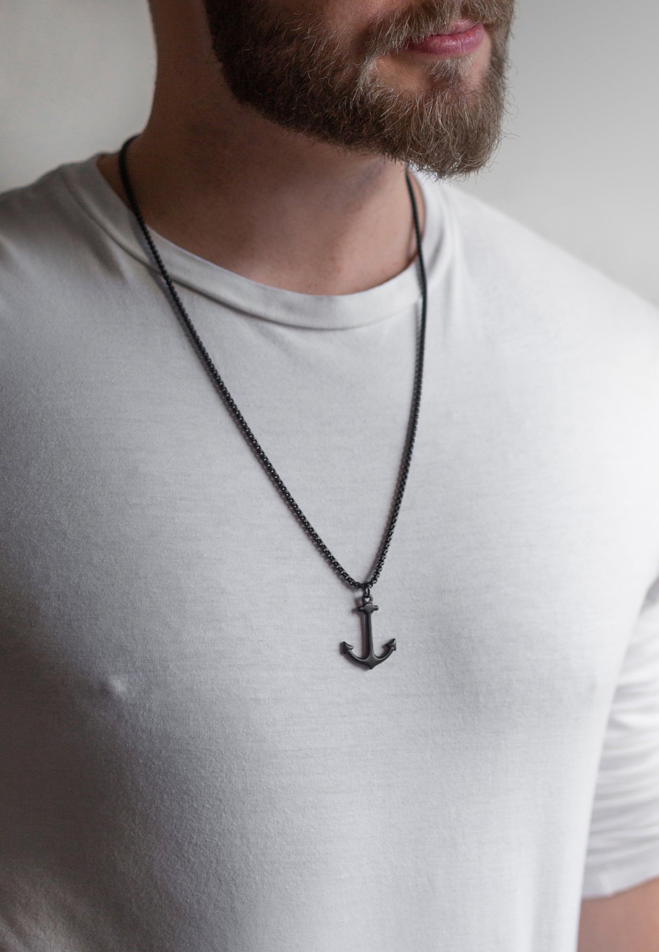 Akitsune-Portus-Anchor-Necklace-Close-Black-Model