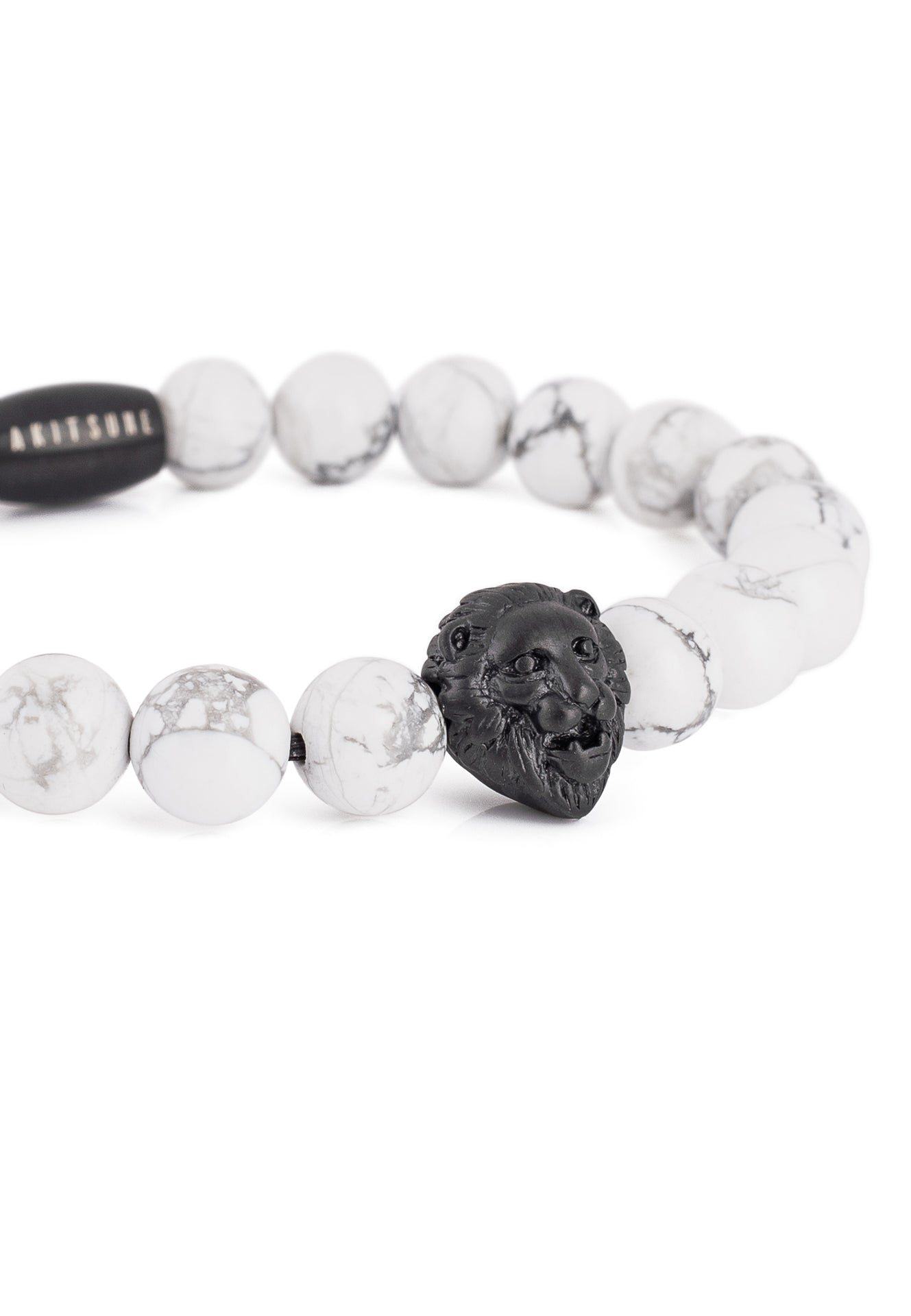 Akitsune-Regis-Beaded-Bracelet-Mens-Beads-Lion-White-Turquoise-Head-Detail