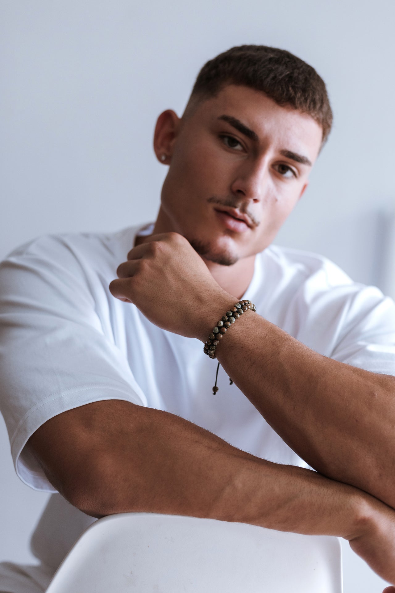 Akitsune-Sensei-Beaded-Bracelet-Kambaba-stone-Model-3