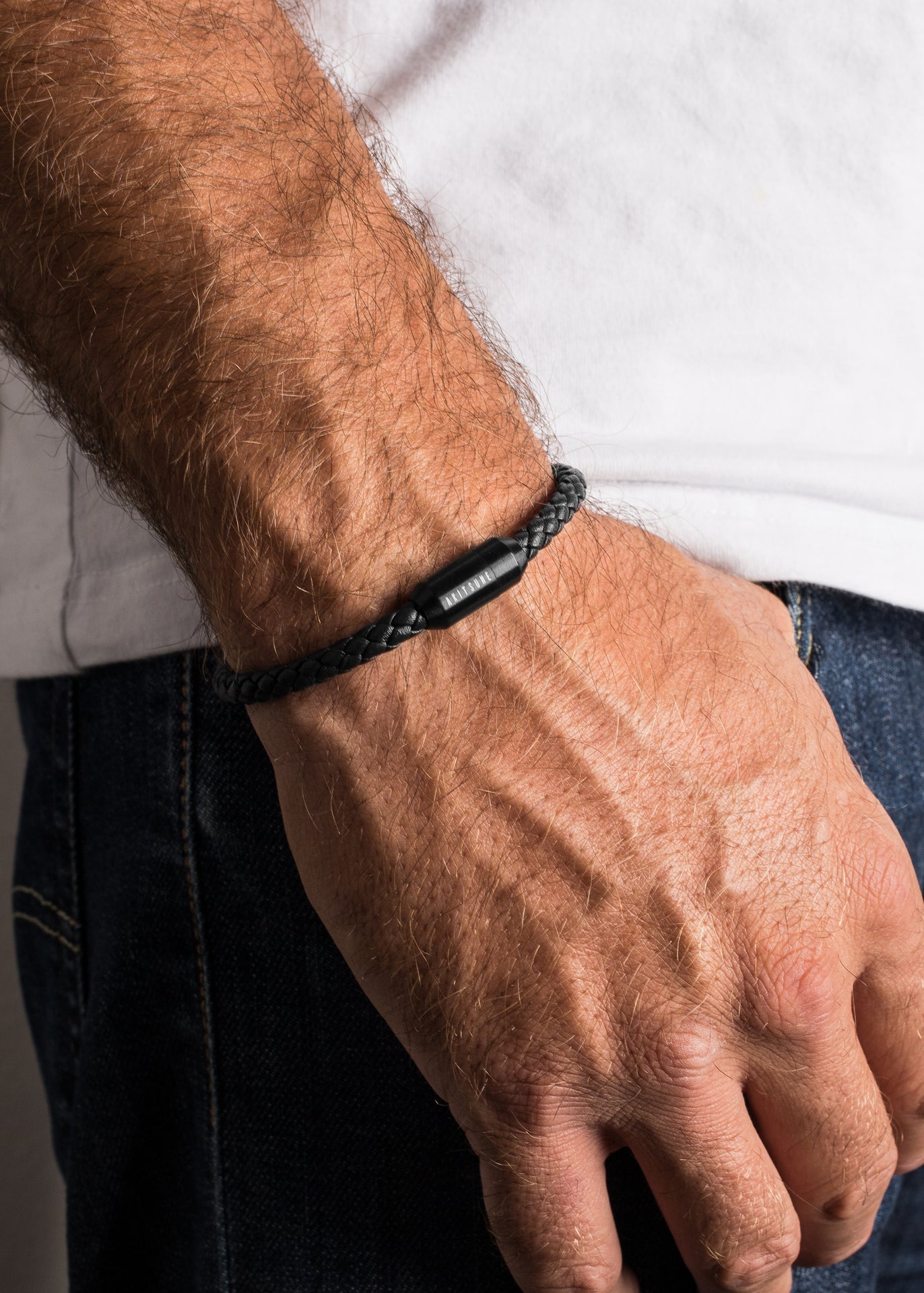 Akitsune-Silva-Leather-Bracelet-Matte-Black-Black-Model