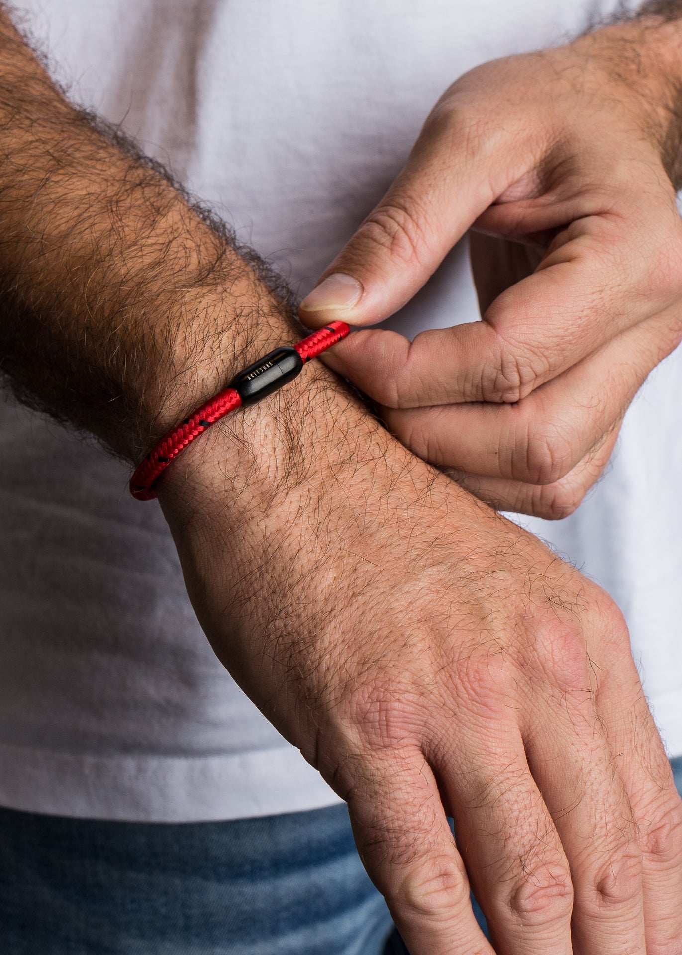 Akitsune-Silvus-Nylon-Bracelet-Matte-Black-Red-Black-7