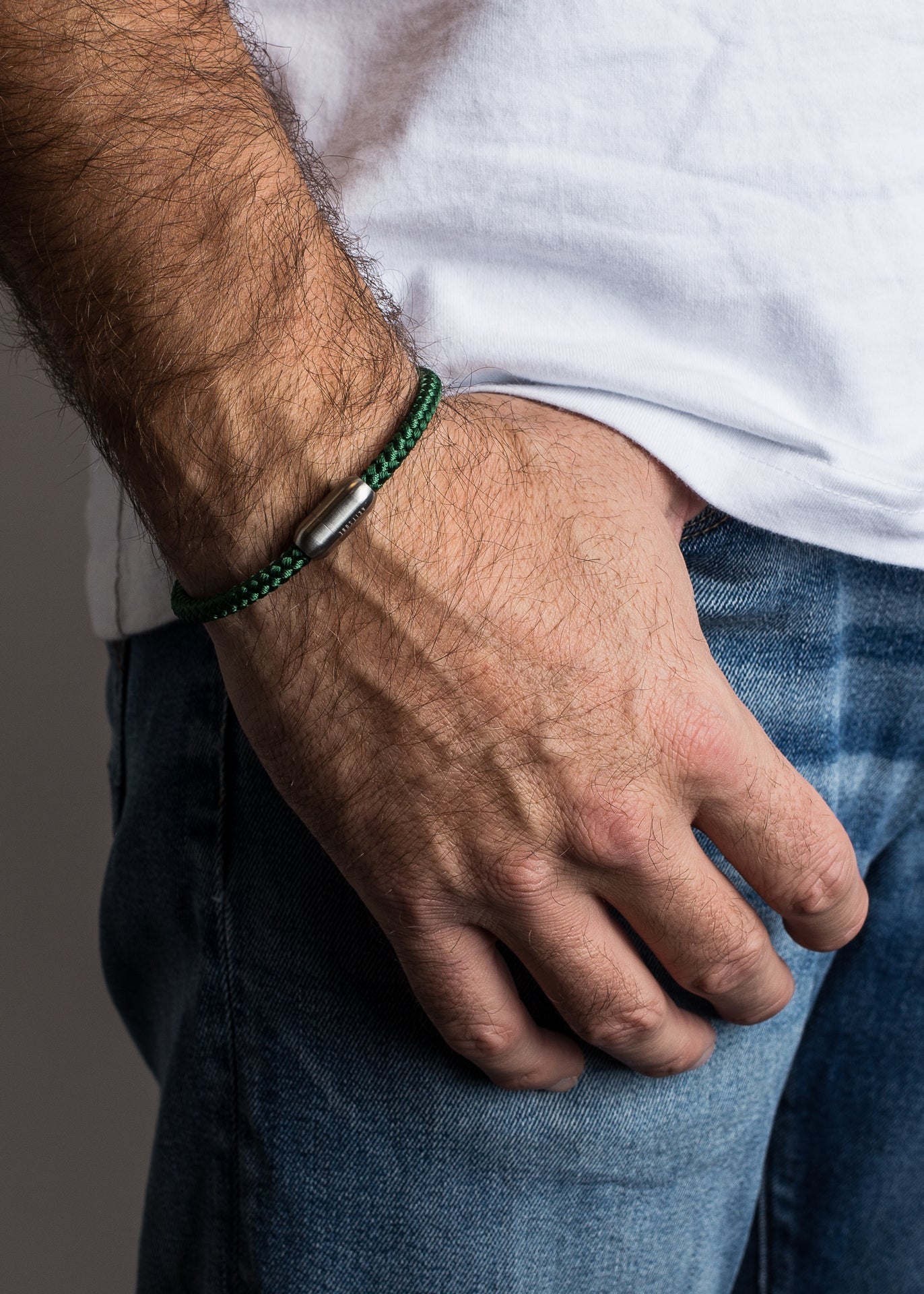 Akitsune-Silvus-Nylon-Bracelet-Matte-Silver-Green-7