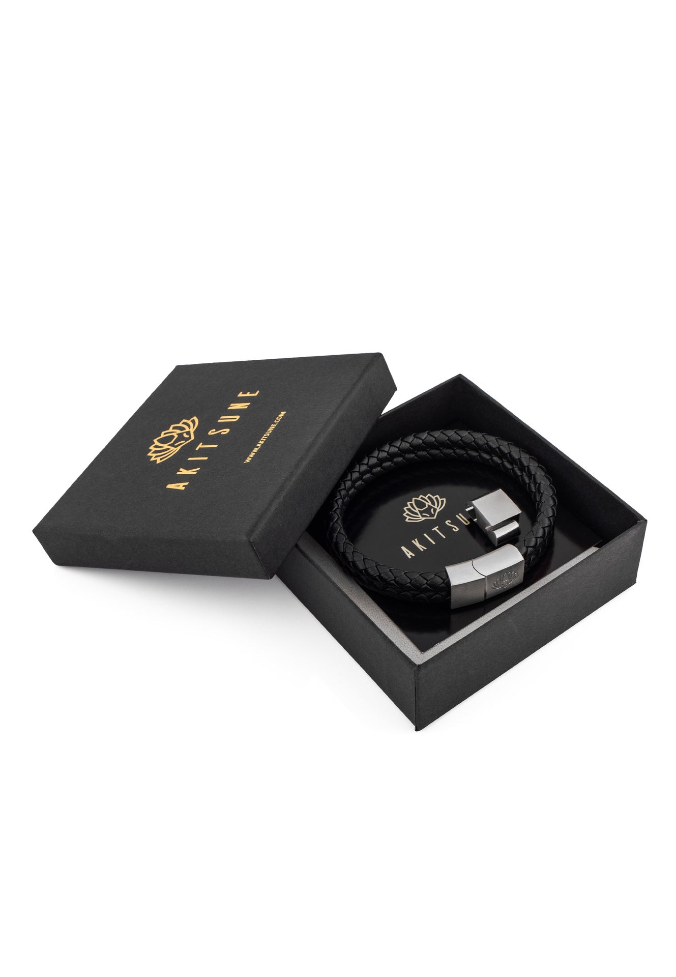 Akitsune-Simplicitas-Leather-Bracelet-Silver-Black-Packaging