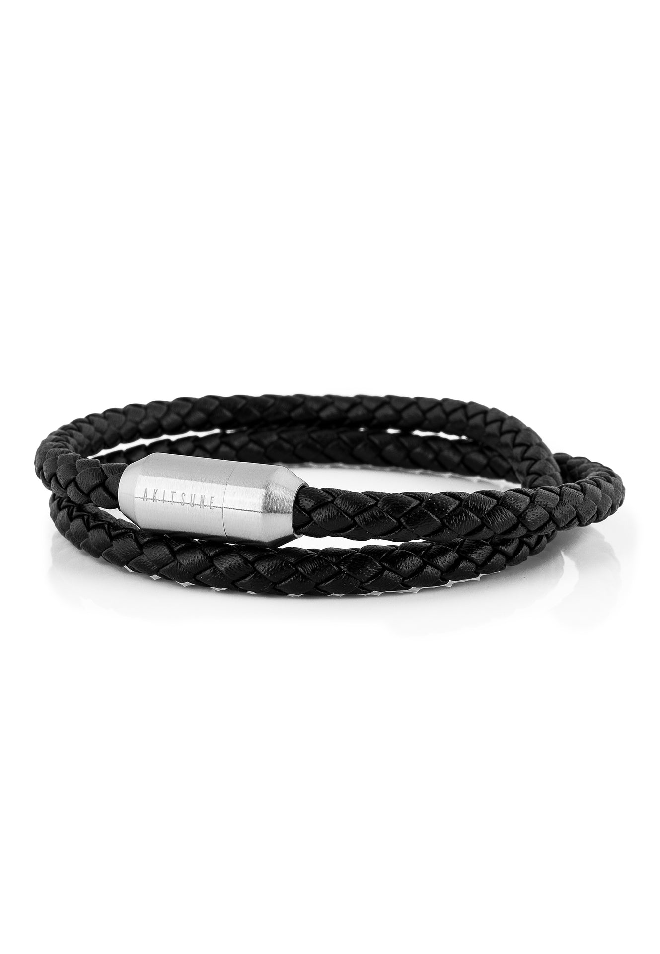 Akitsune-Suprema-Leather-Bracelet-Silver-Black