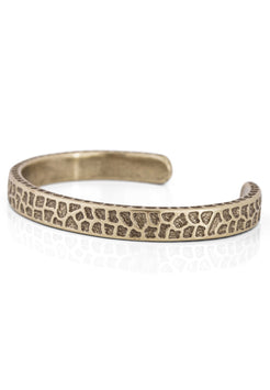 Akitsune-Terra-Bangle-Hammered-Steel-Style-Bracelet-Brass-Front