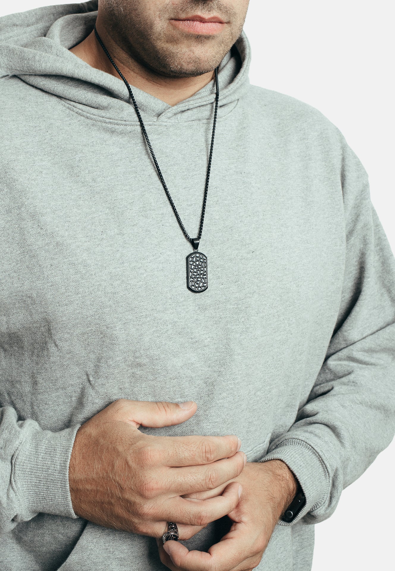 Akitsune-Terra-Pendant-Necklace-Matte-Black-Chain-Earth-Hammered-Mens-Model