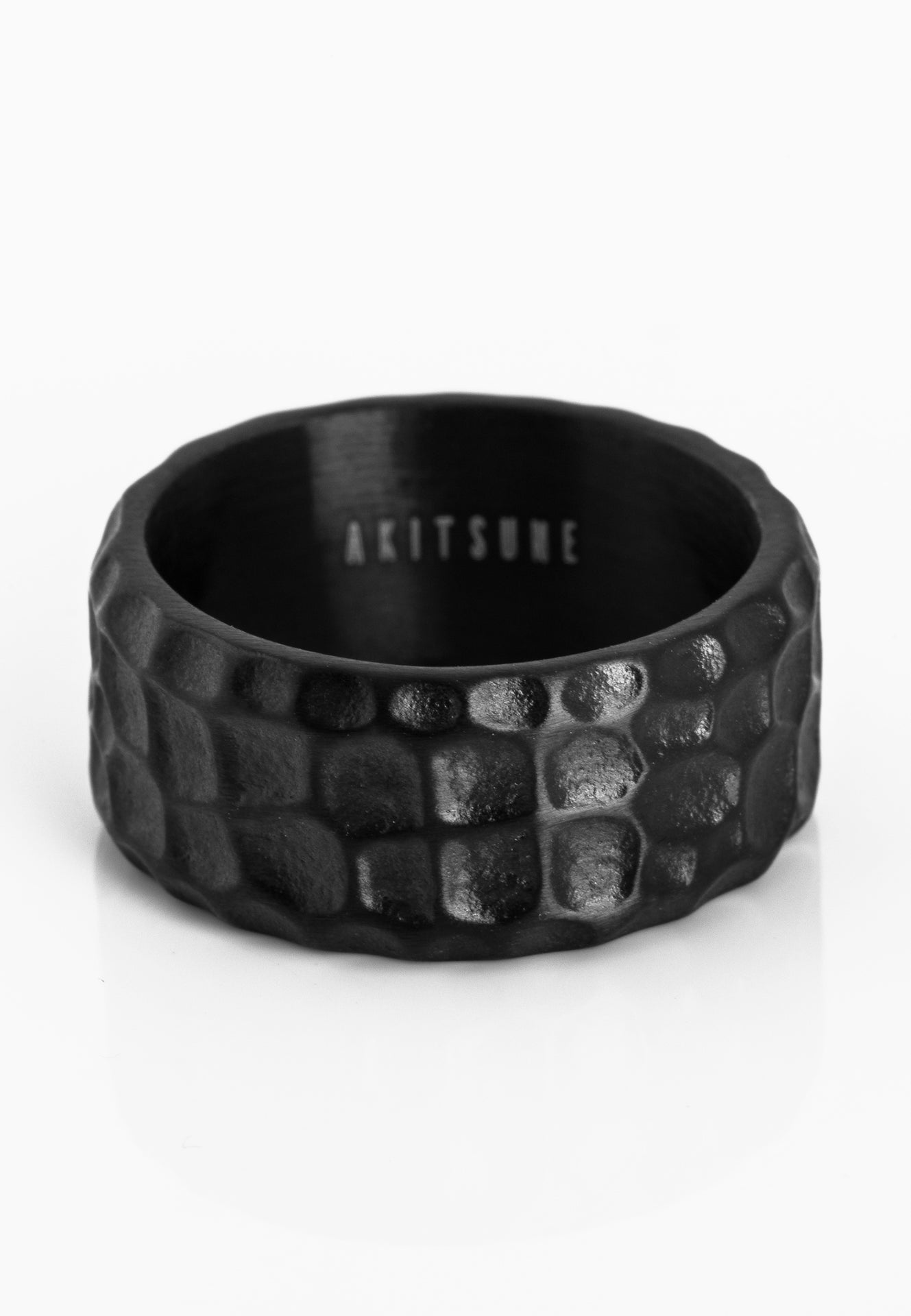 Akitsune-Terra-Ring-Matte-Black-Band-Hammered-Mens-Flat