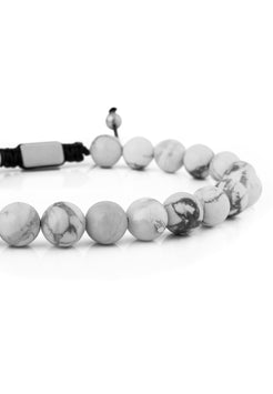 Akitsune-Venatio-Beaded-Bracelet-Silver-Howlite-White-3