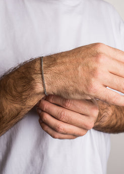 Akitsune-Via-Cuban-Chain-Bracelet-Silver-Model-2