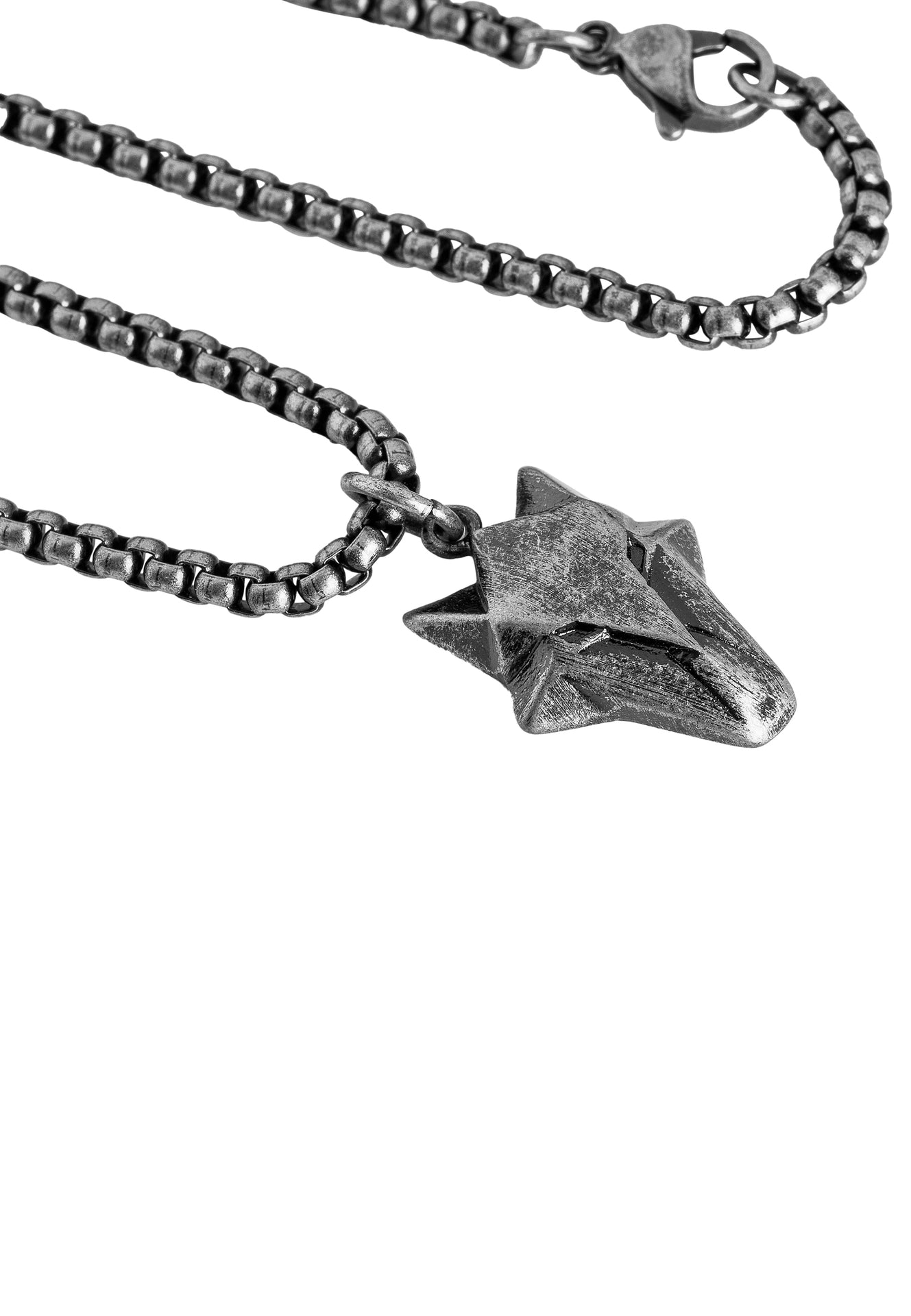 Akitsune-Vulpes-Pendant-Necklace-Fox-Style-Antique-Silver-Flat