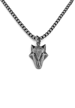 Akitsune-Vulpes-Pendant-Necklace-Fox-Style-Antique-Silver-Front