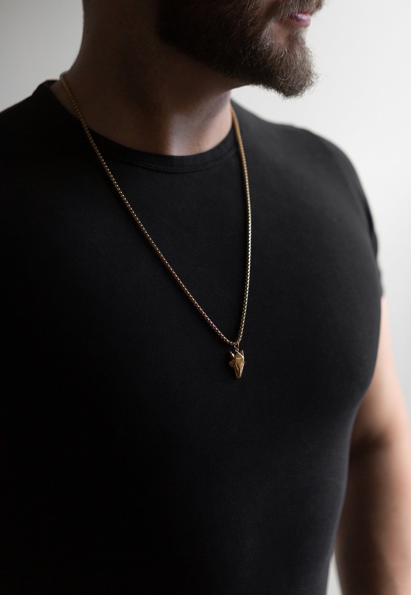 Akitsune-Vulpes-Pendant-Necklace-Fox-Style-Gold-Model